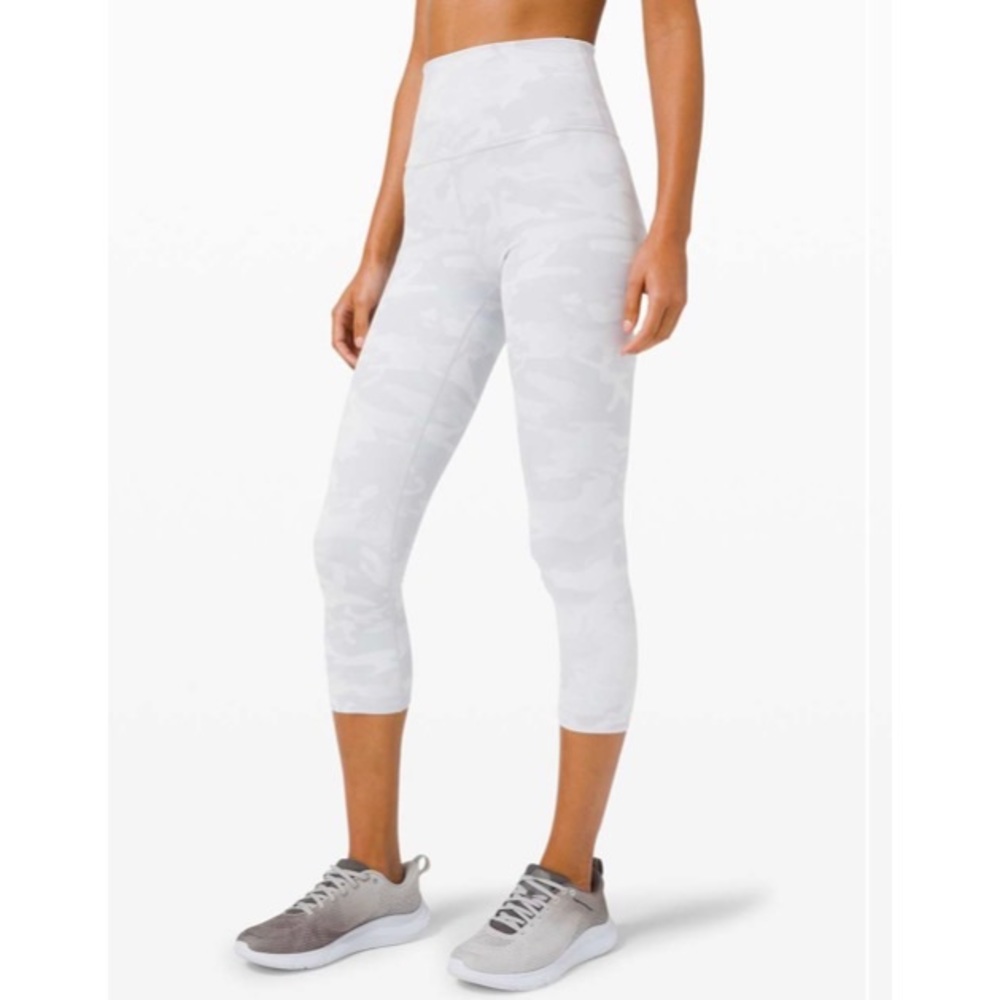 Lululemon Wunder Under (High-Rise) 21” Incognito Camo Jacquard Alpine White